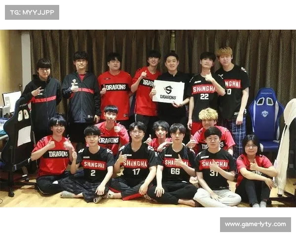 皇马电竞战队创新引领环保潮流采用可降解材料打造全新战队队服 皇马电竞战队创新引领环保潮流采用可降解材料打造全新战队队服