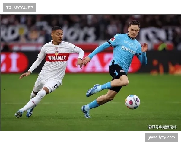 奥格斯堡2-1战胜勒沃库森主场发挥出色全取三分